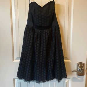 Black size 4 White House black market